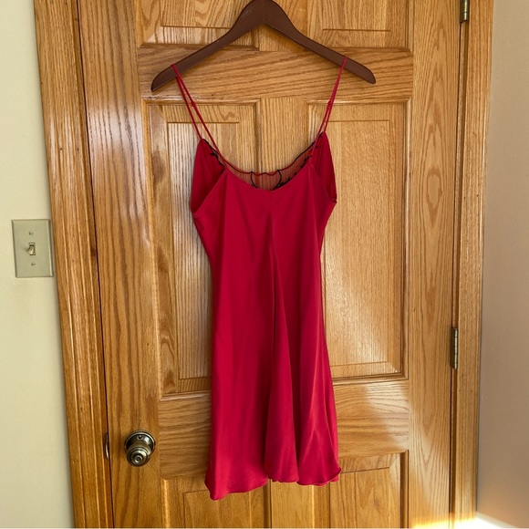 Victoria’s Secret Vintage ❤️ Silk Slip w/adjustable straps -L Large - EUC - Picture 3 of 10